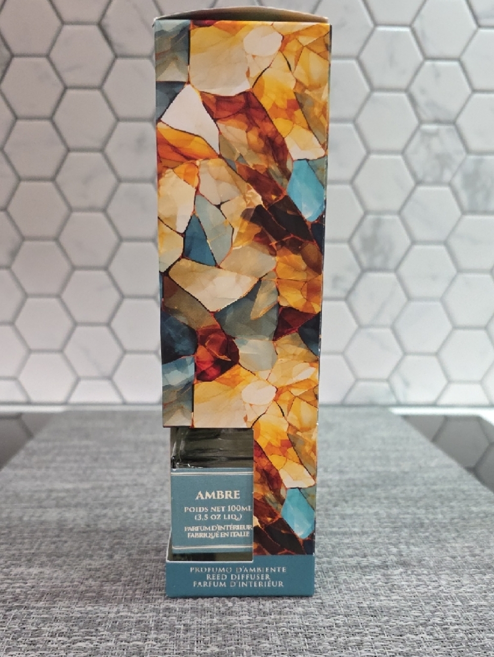 Amber Reed Diffuser - Italy - Picture 3 of 3